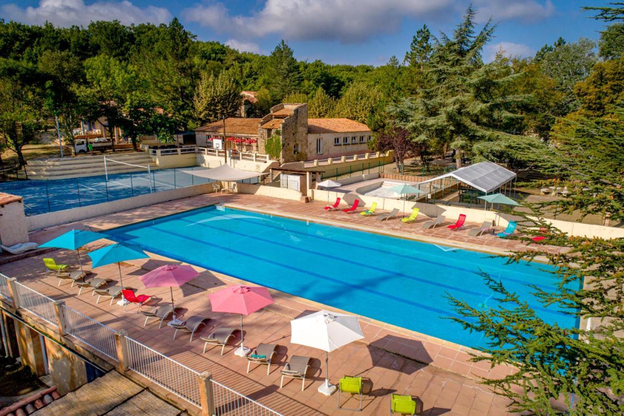 Village Vacances Les Bories Niozelles Exterior photo